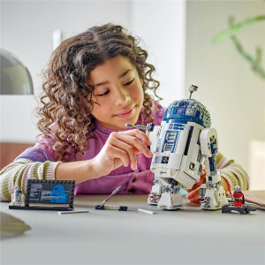 LEGO Star Wars TM 75379 R2-D2